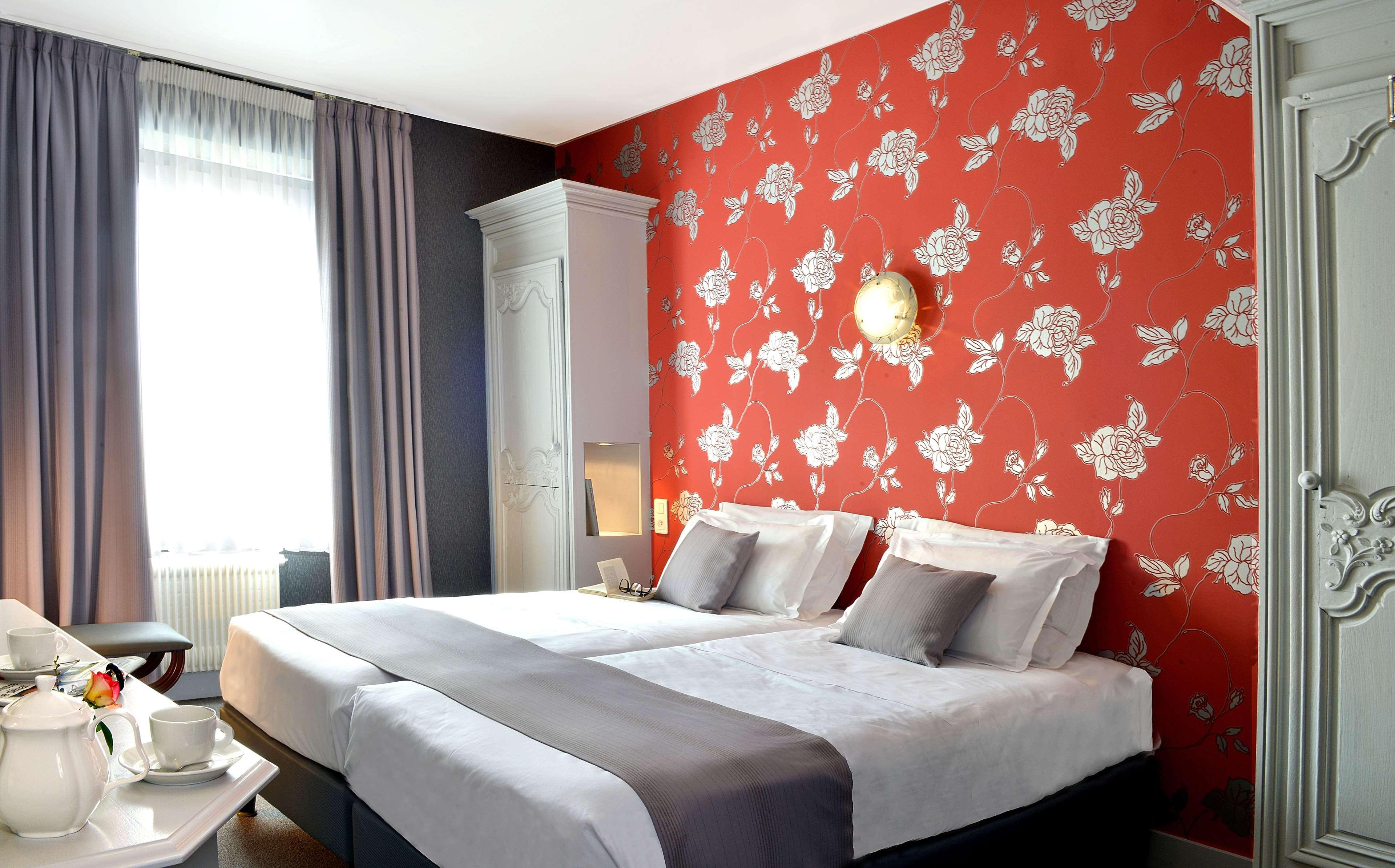 เบสต์ เวสเทิร์น เลอ มงโกเมอรี Hotel ปงตอร์ซง ภายนอก รูปภาพ