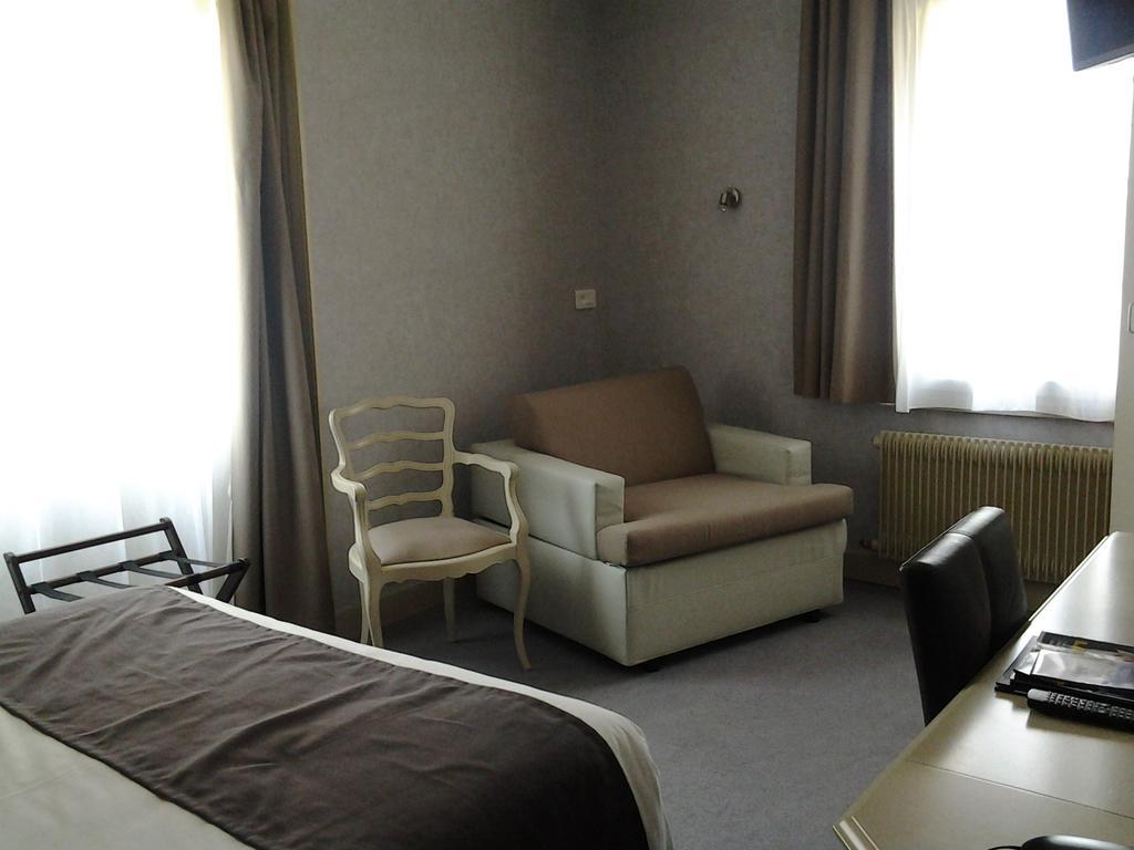 เบสต์ เวสเทิร์น เลอ มงโกเมอรี Hotel ปงตอร์ซง ภายนอก รูปภาพ